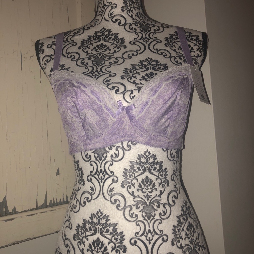 Ekouaer Lavender Purple Padless 32C Bra